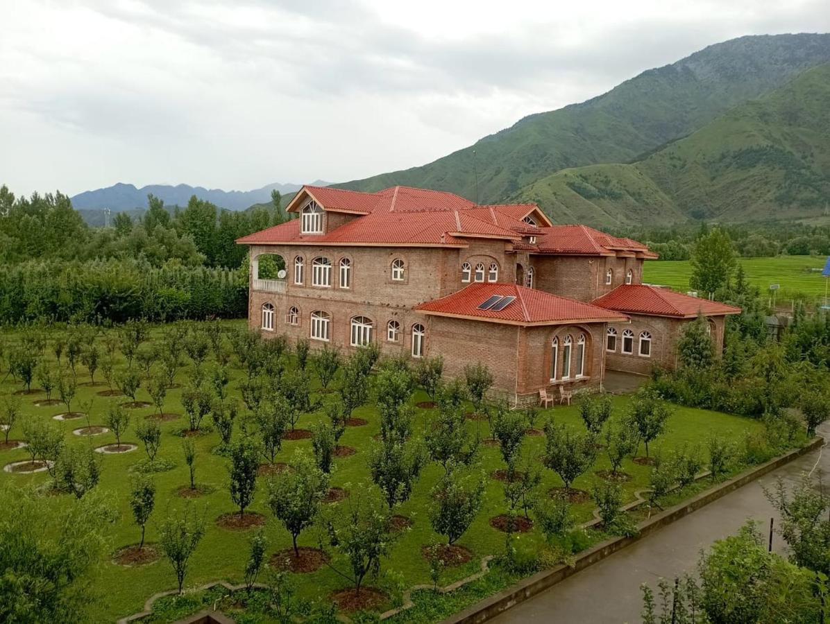 The Country Hills Villa Srinagar  Exterior photo